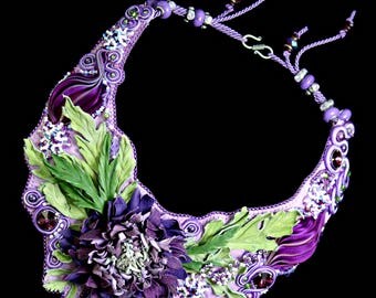 Dark velvet - Handmade Leather necklace with chrysanthemum