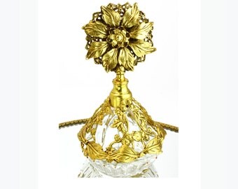 Antique Perfume Bottle- Gold Ormolu Filigree Bottle- Regency- Glass Perfume Bottle Atomizer- Figural Flower Stopper- Daisy Dauber, Vintage