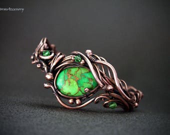 Unusual copper bracelet with Green turquoise – Wire wrapped copper bracelet – Bracelet- cuff bracelet - copper cuff