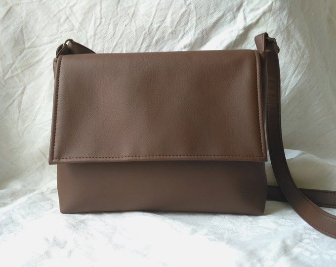 Crossbody bag Shoulder bag brown Vegan leather handbag Mothrs day gift Personalized gift