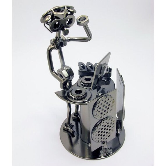 DJ console music metal figurine miniature