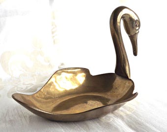 Brass Swan, Retro Brass, Soap Dish, Candy Dish, Home Decor, Retro Chic, Decorative Brass Swan