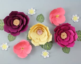 Paper flower wall | Etsy