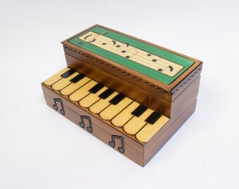 Handmade Wooden Piano Box / Trinket Box / Keepsake Box / Music Box / Music notes / Black and White Keys / Gift for Musican