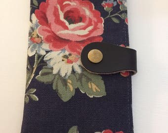 Phone Wallet/Cover Navy Floral