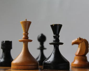 Wooden chess set USSR, soviet chess set, vintage chess set.