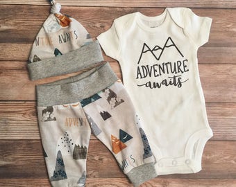 Adventure Awaits Newborn Boy Coming Home Outfit, Newborn Outfit, Baby Boy Outfit, Boy Outfit, Going Home Outfit