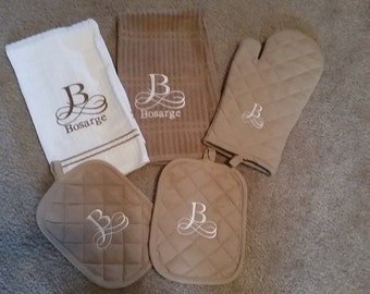 Items Similar To Monogrammed Kitchen Towel Set Of 3 On Etsy   Il 340x270.1116383524 Hg8i 