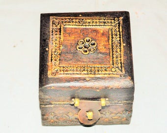 Leather box