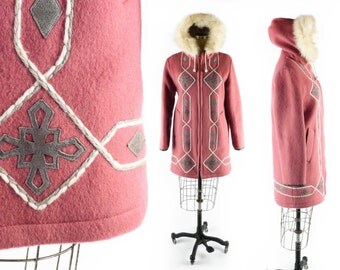 FREE U.S. Ship - Vintage Inuit Coat // Eskimo Coat // Pink Wool Coat // Embroidered Coat // Hooded Coat // Kelsey Trail Coat - sz M