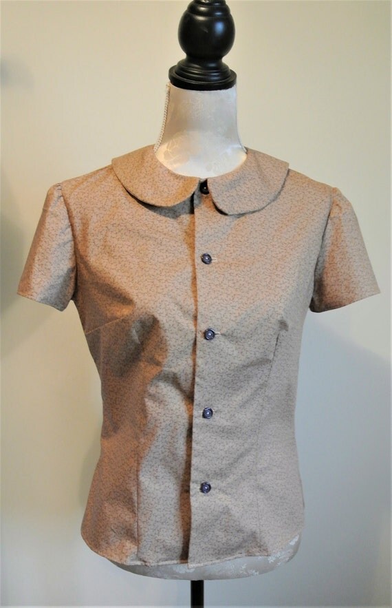 1940s Landgirl inspired Peter Pan collar blouse in ditsy