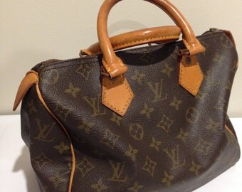 Reserved. Vintage Louis Vuitton Speedy 25 Bag. Monogram and Leather. Closet Classic.