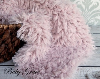 Newborn Photo Prop, Dusty Pink, Faux Fur Fabric, Newborn Faux Fur Flokati, Newborn Photography Backdrop, Basket Stuffer, Faux Fur Prop