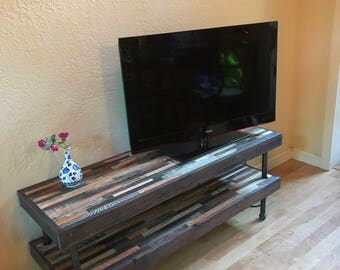 25% OFF - Media Console- TV Stand - Vintage and Modern Reclaimed Wood with Pipe Legs - Media Center - Console Table - Reclaimed Rustic Wood