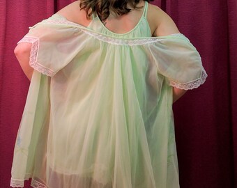 Intime 1950s 1960s Pistachio Peignoir Lingerie Set Floral Print Lace Trim Small Medium
