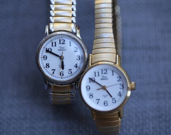 Vintage Timex watch lot both working
