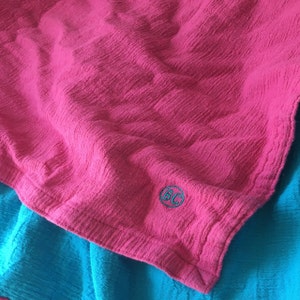 Buyer photo Cari Owen, who reviewed this item with the Etsy app for iPhone.