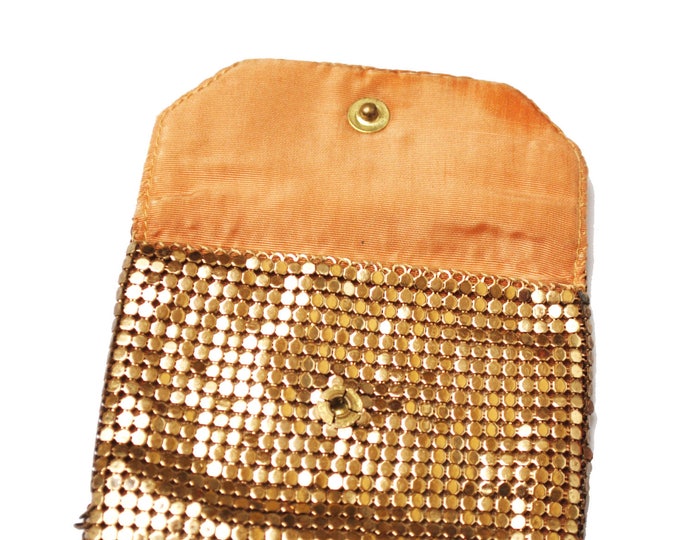 Gold Mesh Change Purse - small Gold metal clutch - Whiting and Davis Style - coin pouch