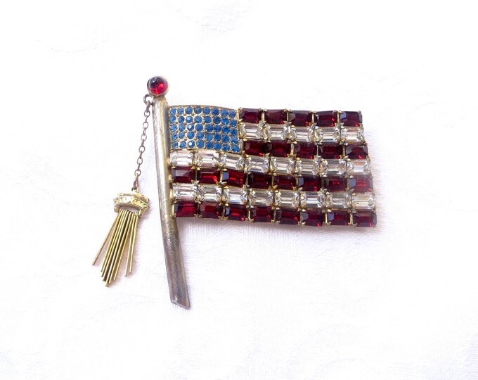 Rhinestone American Flag Brooch, Vintage American Flag Pin, Baguette Stones, Patriotic Jewelry