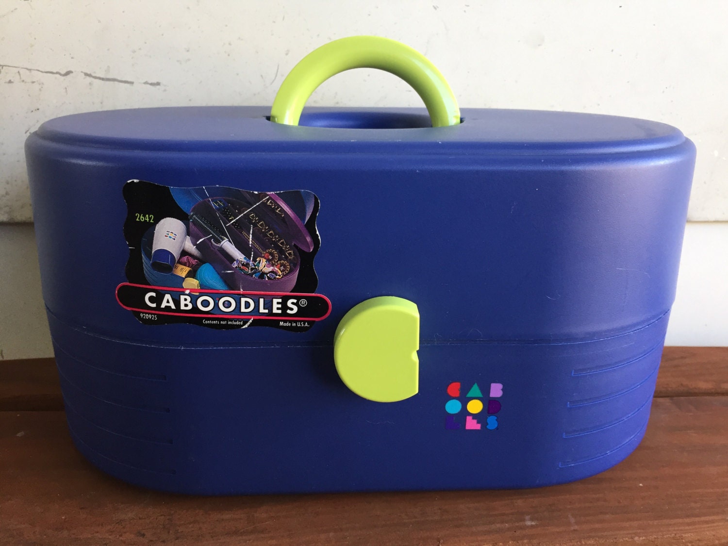 Vintage 1990's Caboodles Blue Lime Green Train Case