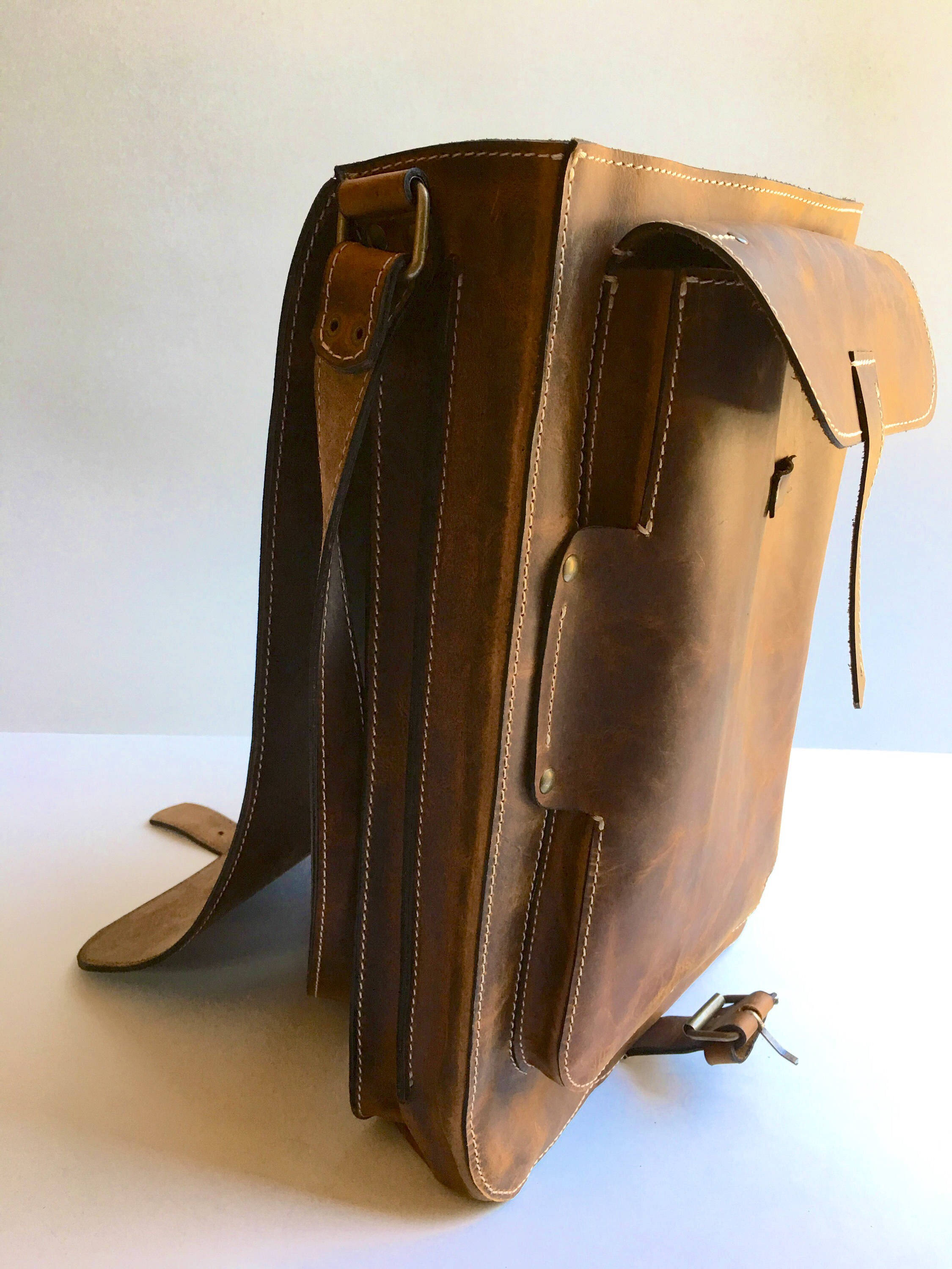 15 inch Laptop Vertical messenger bag double compartmented