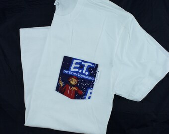 E.T. Extra Terrestrial Pocket Tee Shirt , T-shirt, Shirt