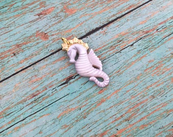 Shell Seahorse Pendant 24K Gold Dipped Edge Gemstone Seahorse Beach Jewelry Ocean Charm Vintage Jewelry Making Supplies