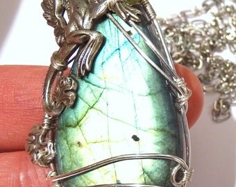 •ALCHEMY• labradorite + silver laurel coin necklace (28