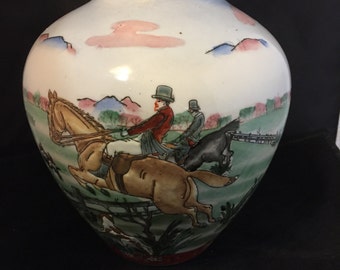 E034 Vase,horses,ceramic,equestrian,theme,riders