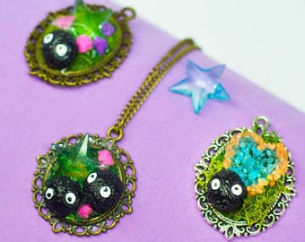 Sootball Nadeau of the dark sootbunny susuwatari cameo necklace