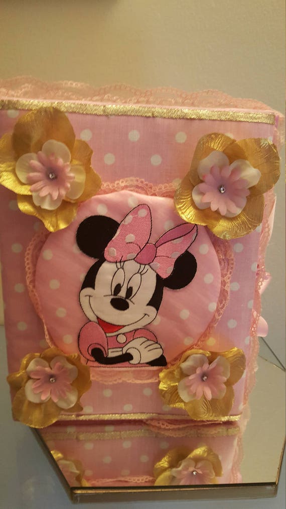 Minnie mouse decorated quilted photo albums