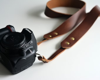 Horween leather camera strap / camera strap - fixed length