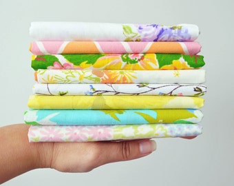 8 Pack. Vintage Sheet Fat Quarters. Surprise Pack. Quilt Bundle.