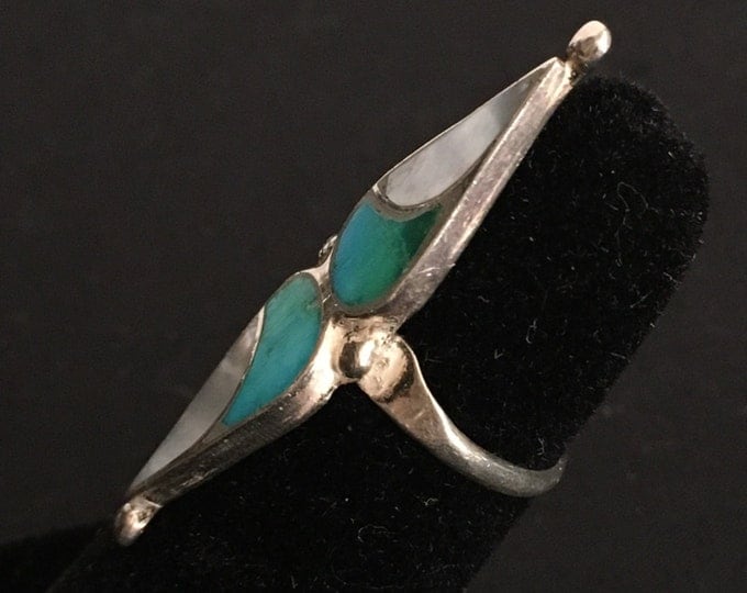 Storewide 25% Off SALE Vintage Sterling Silver Turquoise Inlay Southwestern Style Ring Featuring Mother of Pearl Accented Finish