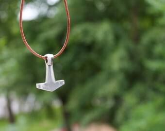 Thor's hammer / silver Thor's hammer / Thor's hammer pendant