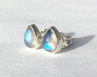 Small Pear Shape Rainbow Moonstone Stud Earrings 6x4mm .. Small Stud Earrings .. Rainbow Moonstone Studs .. Rainbow Moonstone Earrings
