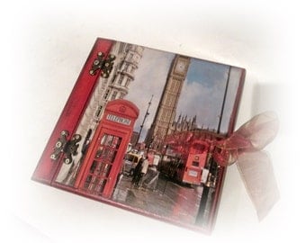 Family Travel Album London Adventure Album Photo Album Personalized Travel Memory Book Wood Covers Album Vacation Album Wood Travel Journal