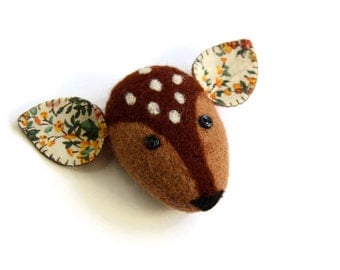 Needle Felted Deer Brooch, Felt Brooch, Woodland Jewelry, Woodland Animals, Boho Jewelry, Accessories, Deer Pin, Felt Animals, Brooch Pin