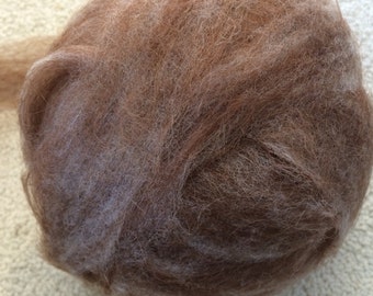 Medium Brown Alpaca Wool Blend Roving