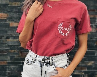 Kappa Alpha Theta Comfort Colors Laurel ΚΑΘ Unisex Pocket T-shirt