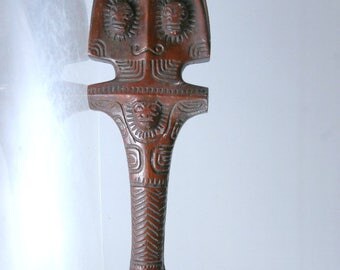 Marquesas Uu War Club decorative replica, Tiki and turtle motifs, Polynesia