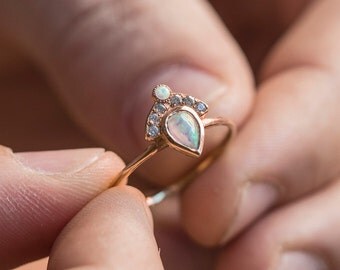 Opal and Diamond Ring - Pear shaped Opal - Small white Diamonds - Gold ring - engagement ring - Diamond ring - Crown Ring - Fan ring