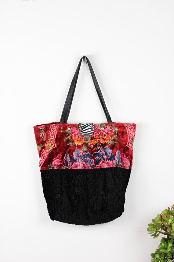 Large Tapestry Tote Bag/Upcycled Vintage Floral Fabric Tote