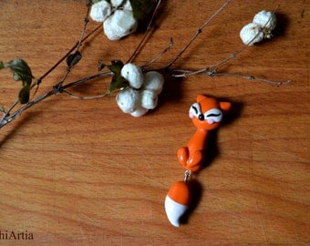 Polymer clay brooch Fox brooch Polymer clay fox Polymer clay jewelry Fox lovers Fox jewelry Shawl pin Polymer clay pin Christmas gift