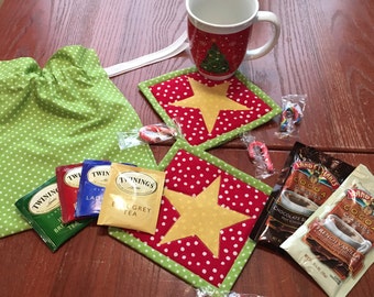 Bright Star Mug Rug, Christmas Mug rug, Christmas Decor, Gift Exchage, White Elephant Gift