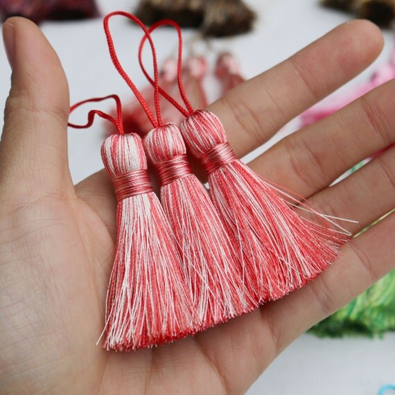 Small Tassel Red Tassel Mixed Color Tassel Red and White