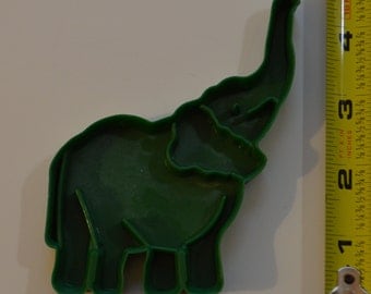 Vintage LK MANUFACTURING ELEPHANT Cookie Cutter | 1987 4.5" Dark Green