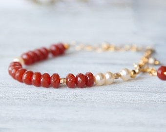 Carnelian and Pearl Bracelet, Beaded Bracelet, Boho Bead Bracelet, Boho Bracelet, Boho GIfts, Gift for Her, Red Bracelet, Boho Jewelry