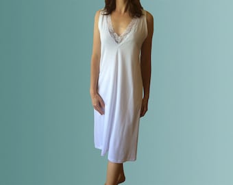 Mustique Organic White Cotton Nightgown with Lace Trim