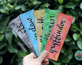 Exclusive #HPReadathon2017 Bookmarks - Personalised, Harry Potter / Gryffindor, Hufflepuff, Ravenclaw, Slytherin, Hogwarts